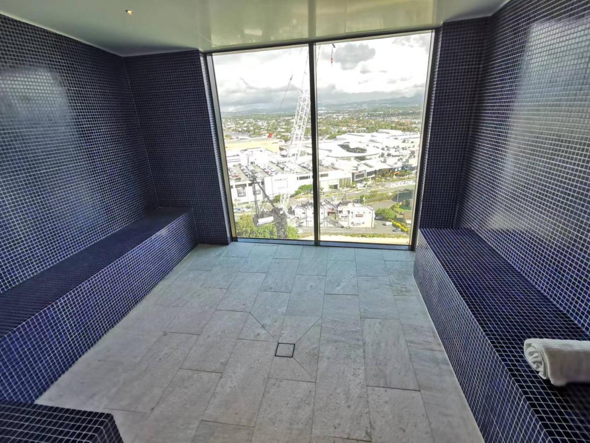 2 Bedroom Luxurious Family Apartment On 40Th Floor With Amazing Ocean Coastline Broadbeach Gold Coast Gc40 Exteriör bild